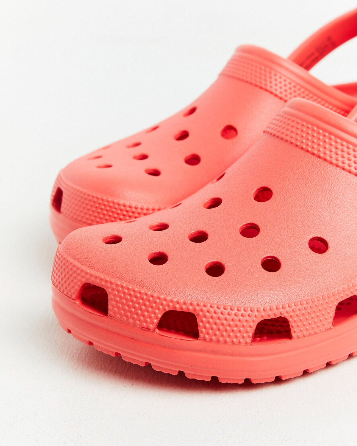 classic clog sandals in Watermelon Red